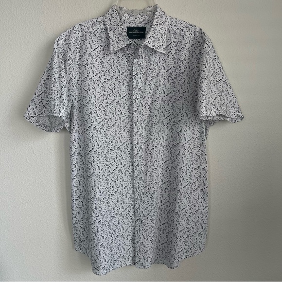 Rodd & Gunn Short Sleeve Button Down Floral Shirt - Picture 2 of 5